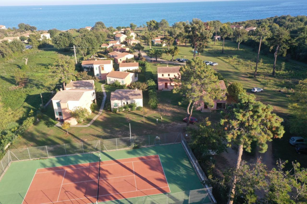 Pinea Mare Hotel Poggio Mezzana Екстериор снимка