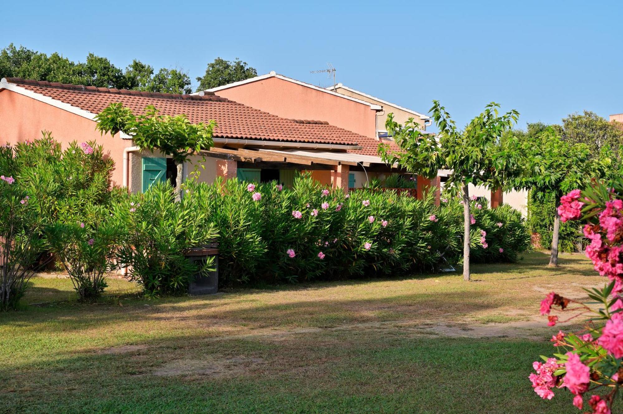 Pinea Mare Hotel Poggio Mezzana Екстериор снимка